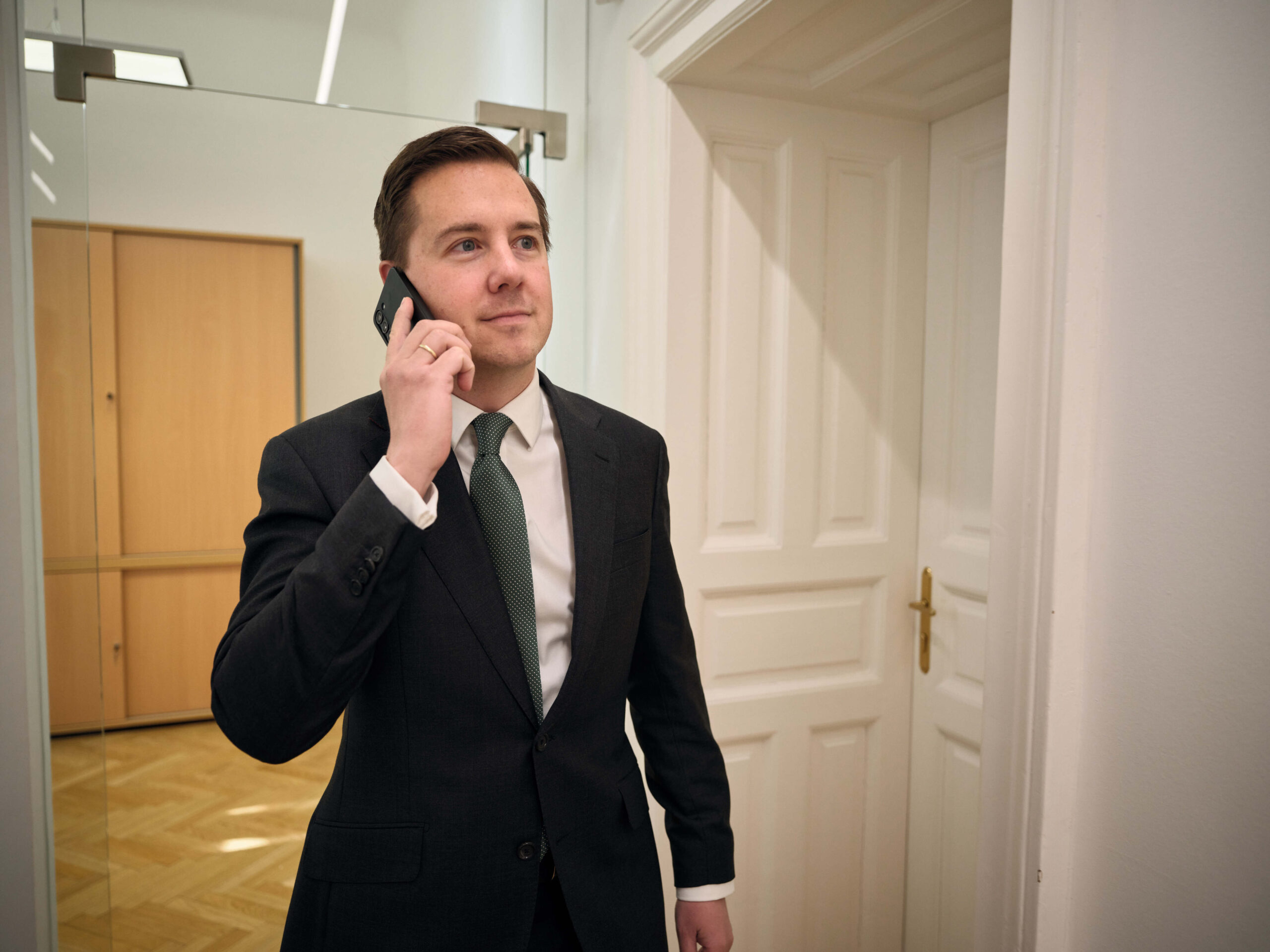 Foto von Rechtsanwalt Mag. Stephan Bertuch in der Rechtsanwaltskanzlei in Graz